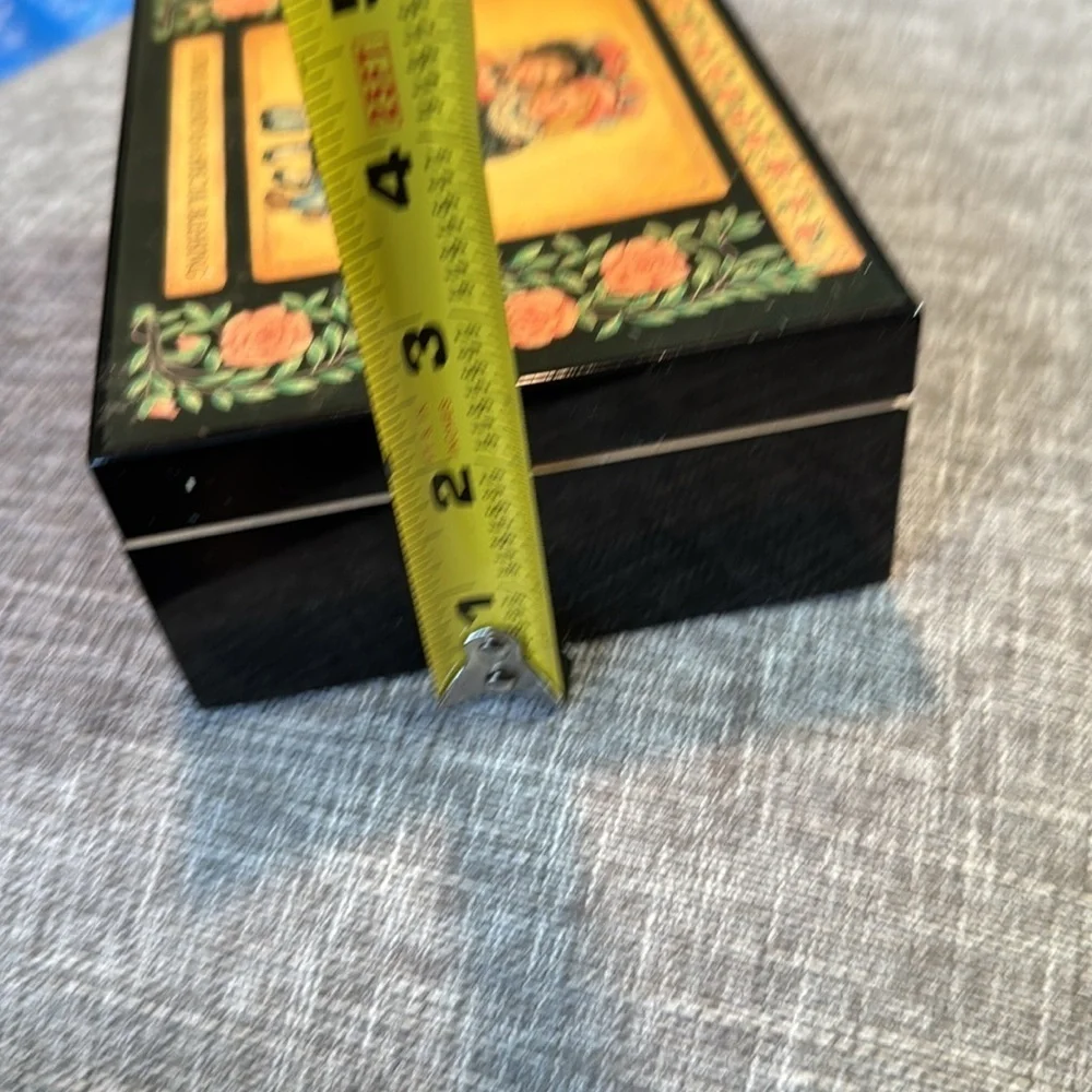 San Francisco Music Box Cherish The Thought A True Friend is A Special B…